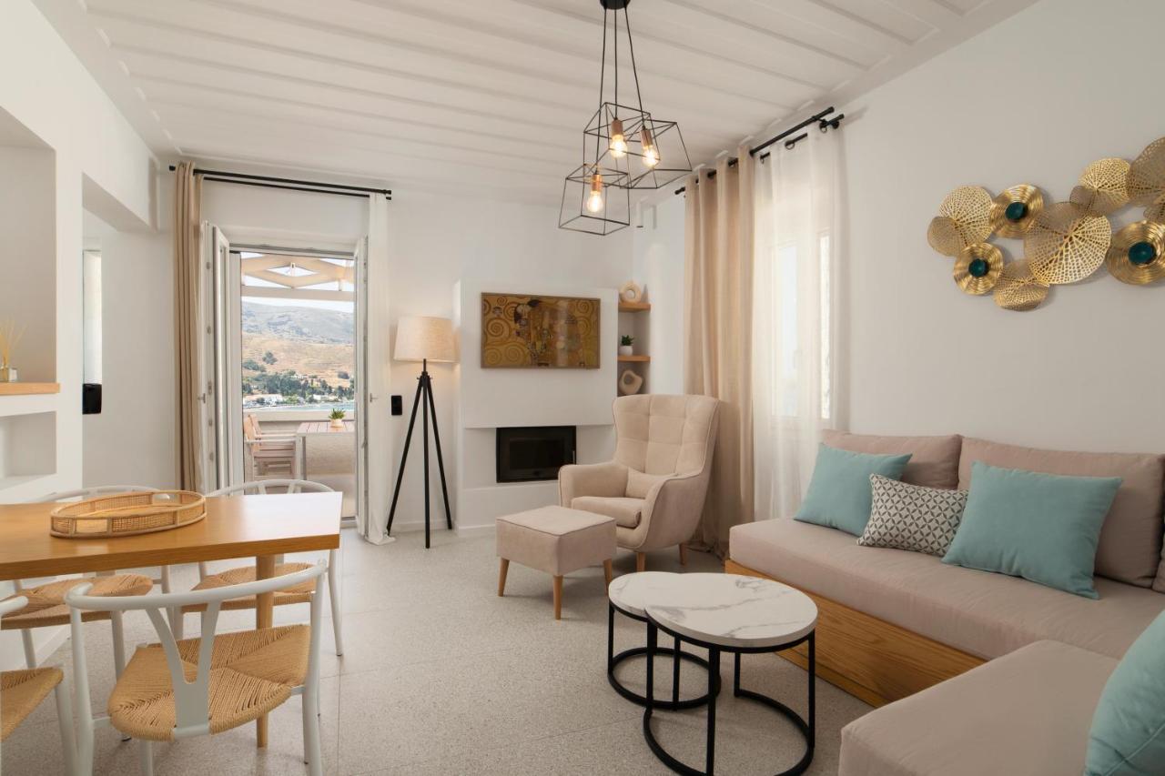 Istion Andros Luxury Suites Andros Town Exterior foto